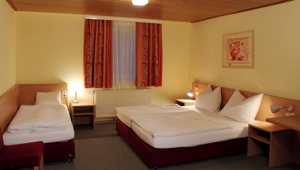 Hotel Denk Bed & Breakfast Vorchdorf Cameră foto